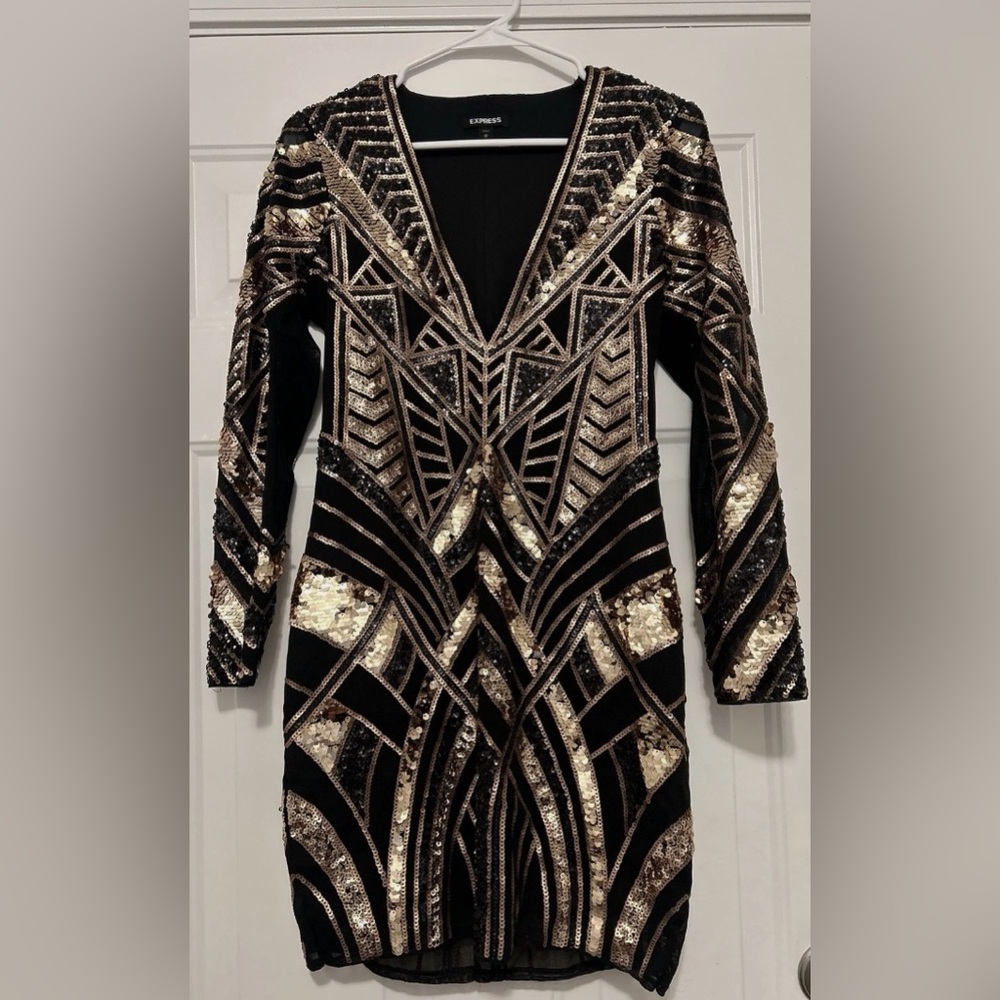 Express Women’s Black & Gold Sequin Stretchy Mini Dress Deep V-Neck